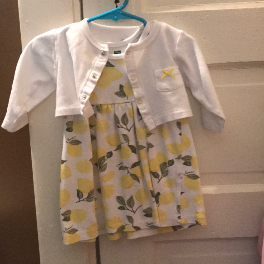 Girls dress